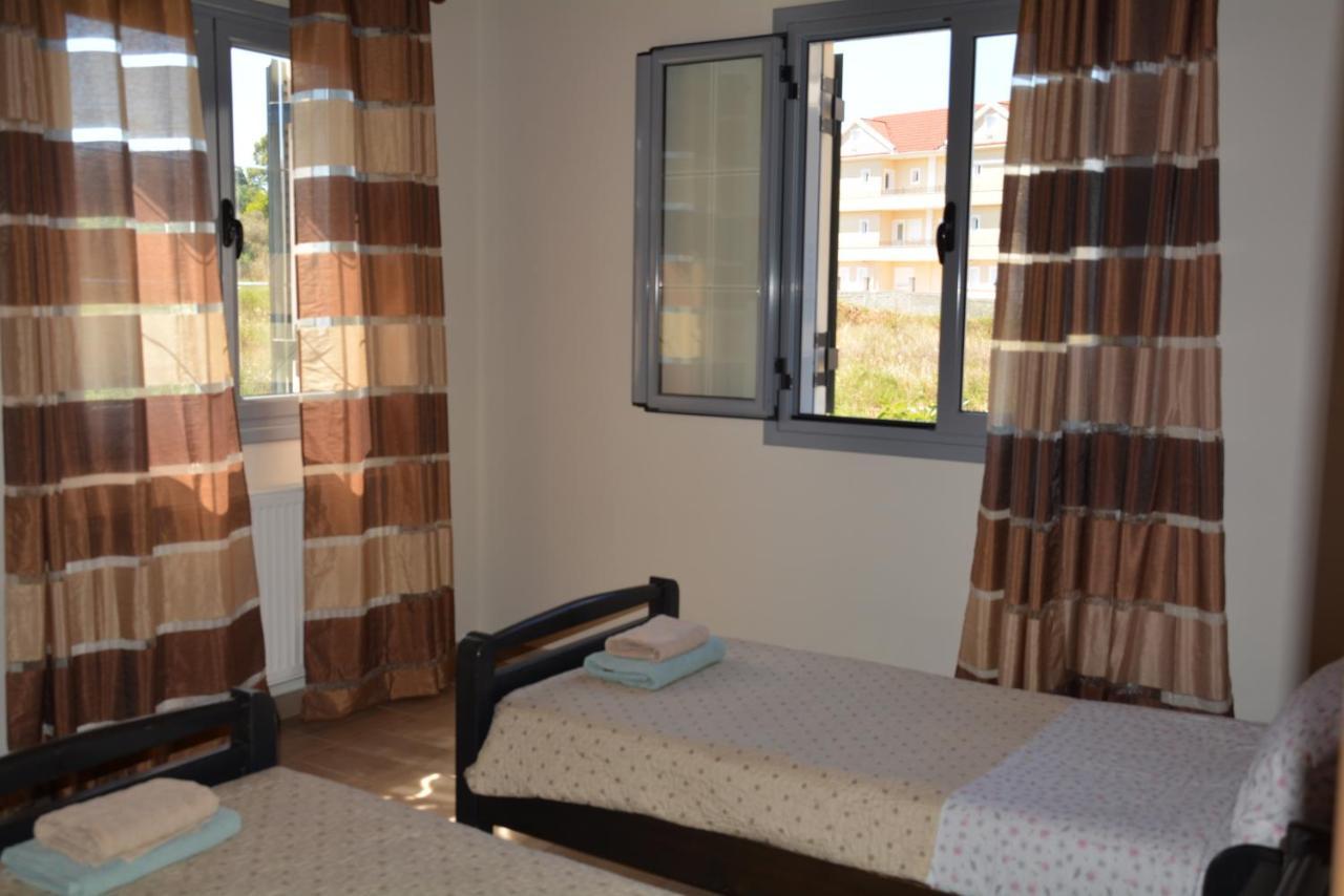 Lotus Sea View Apartments Lixouri Luaran gambar
