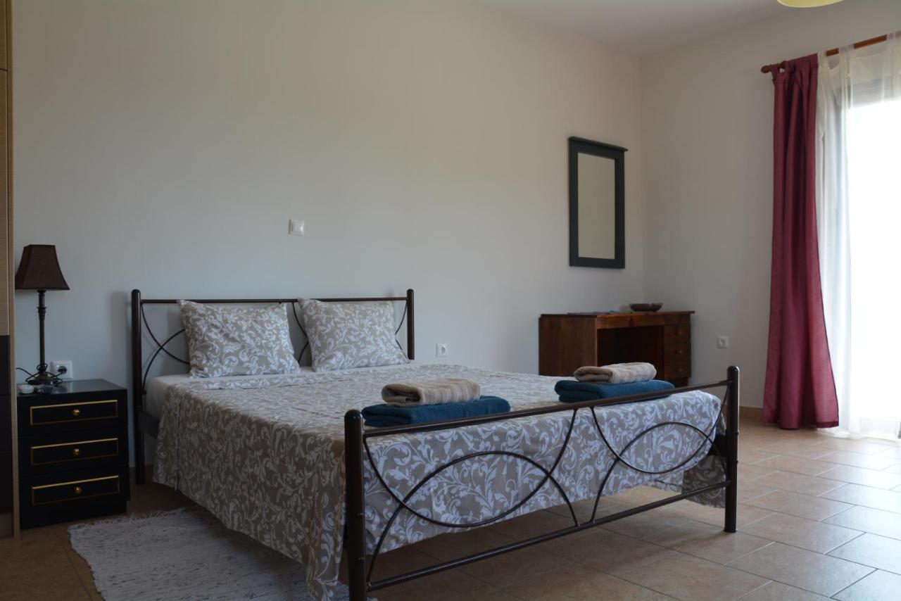 Lotus Sea View Apartments Lixouri Luaran gambar