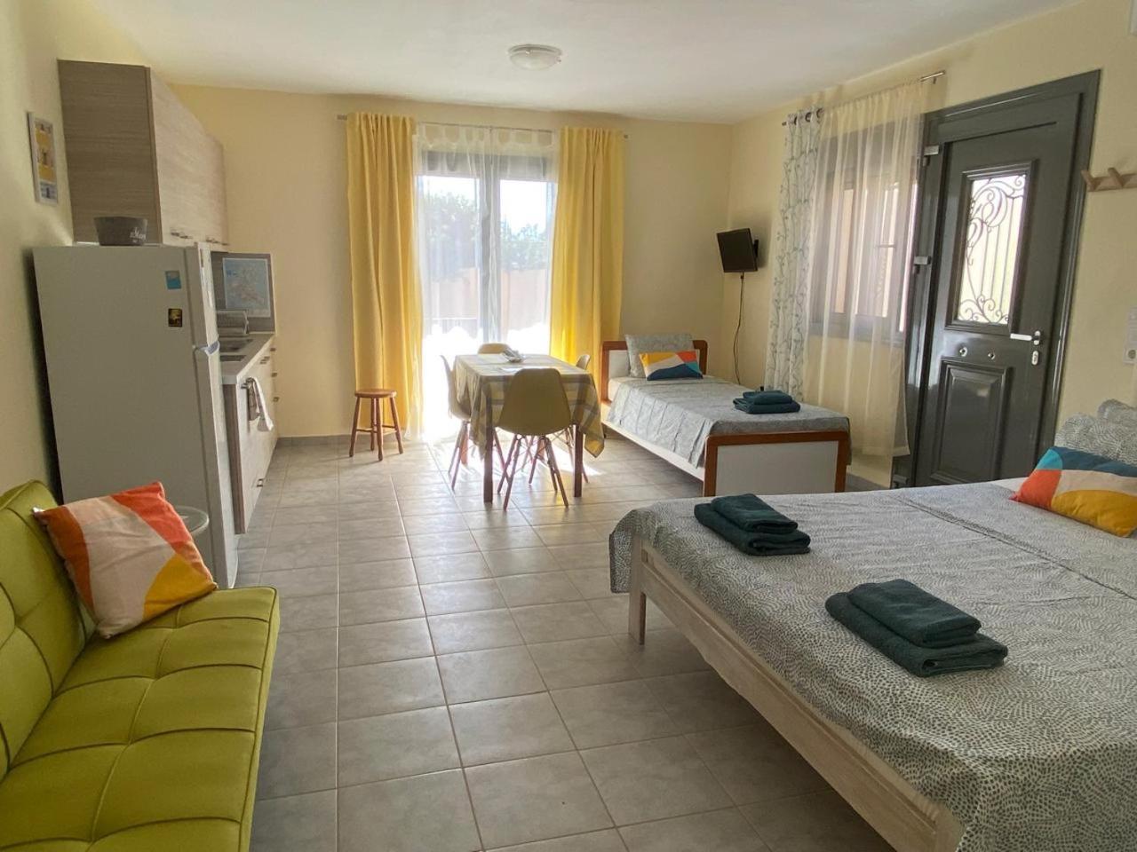 Lotus Sea View Apartments Lixouri Luaran gambar