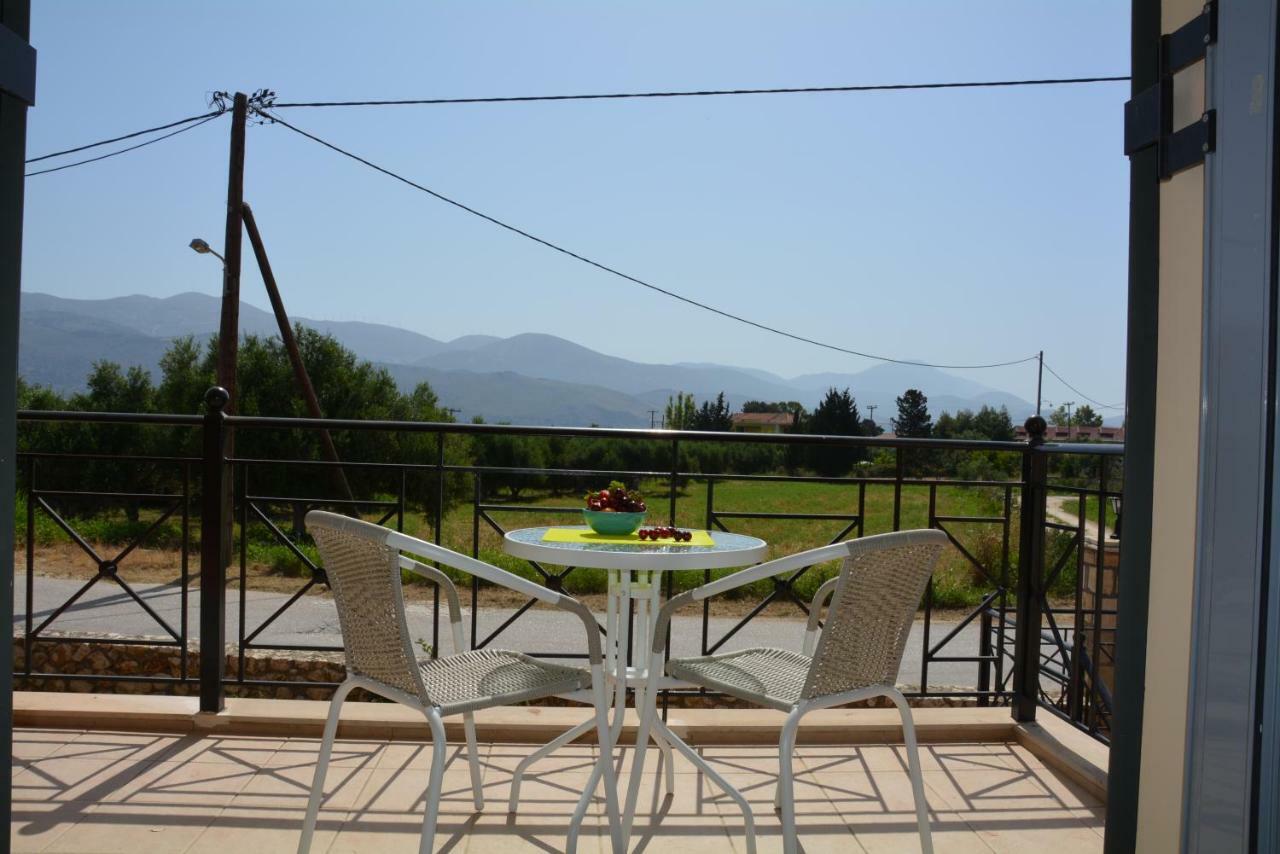 Lotus Sea View Apartments Lixouri Luaran gambar